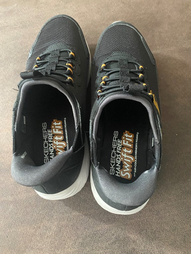 Schoenen, Ophalen, Zwart, Skechers, Sneakers of Gympen