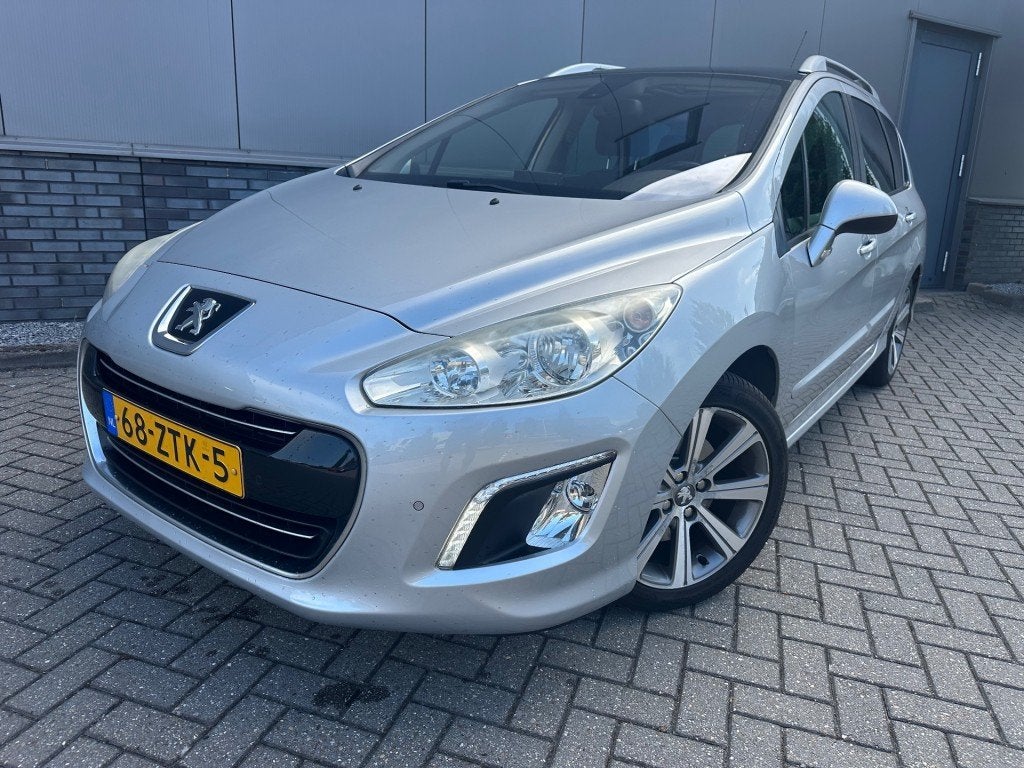 Peugeot 308 1.6 THP Automaat +Pano dak navi orig ned auto, Auto's, Peugeot, Gebruikt, 4 cilinders, 157 pk, Parkeersensor