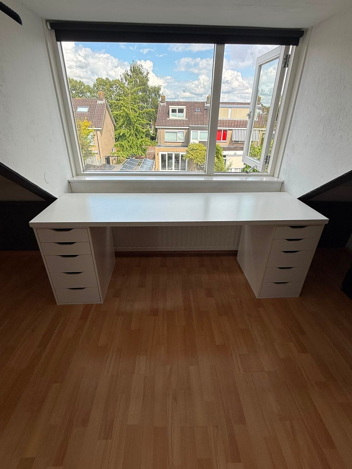 Wit bureau met lades - Ideaal voor thuiskantoor, Huis en Inrichting, Bureaus, Ophalen, Met lades, Spaanplaat of MDF, Zo goed als nieuw