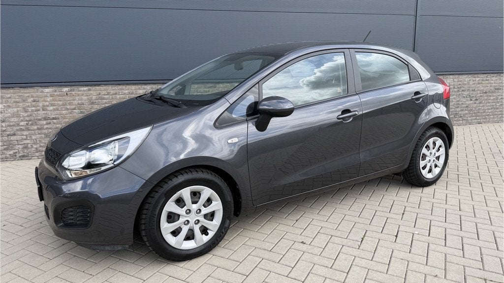 Kia Rio 1.2 CVVT ComfortLine Incl 12 maanden garantie ! / Ai, 4 cilinders, Origineel Nederlands, Bedrijf, Handgeschakeld