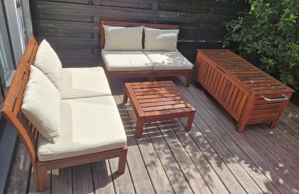 Tuin banken, tafel en Opbergkist, Ophalen, 4 zitplaatsen, Gebruikt, Bank