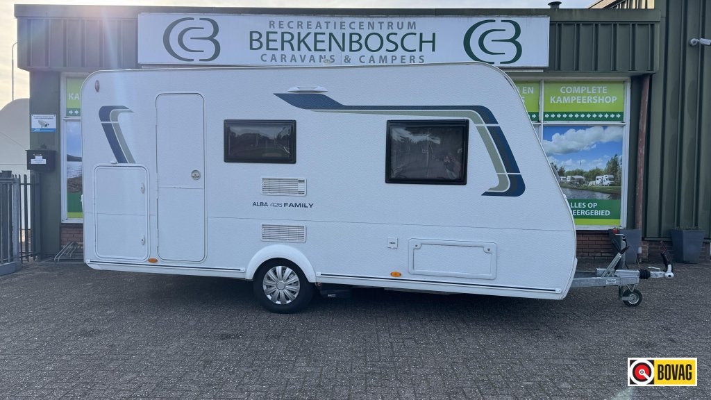 Caravelair Alba Family 426 Stapelbed,Mover,Voortent!, Treinzit, 750 - 1000 kg, Dwarsbed, 5 tot 6 meter