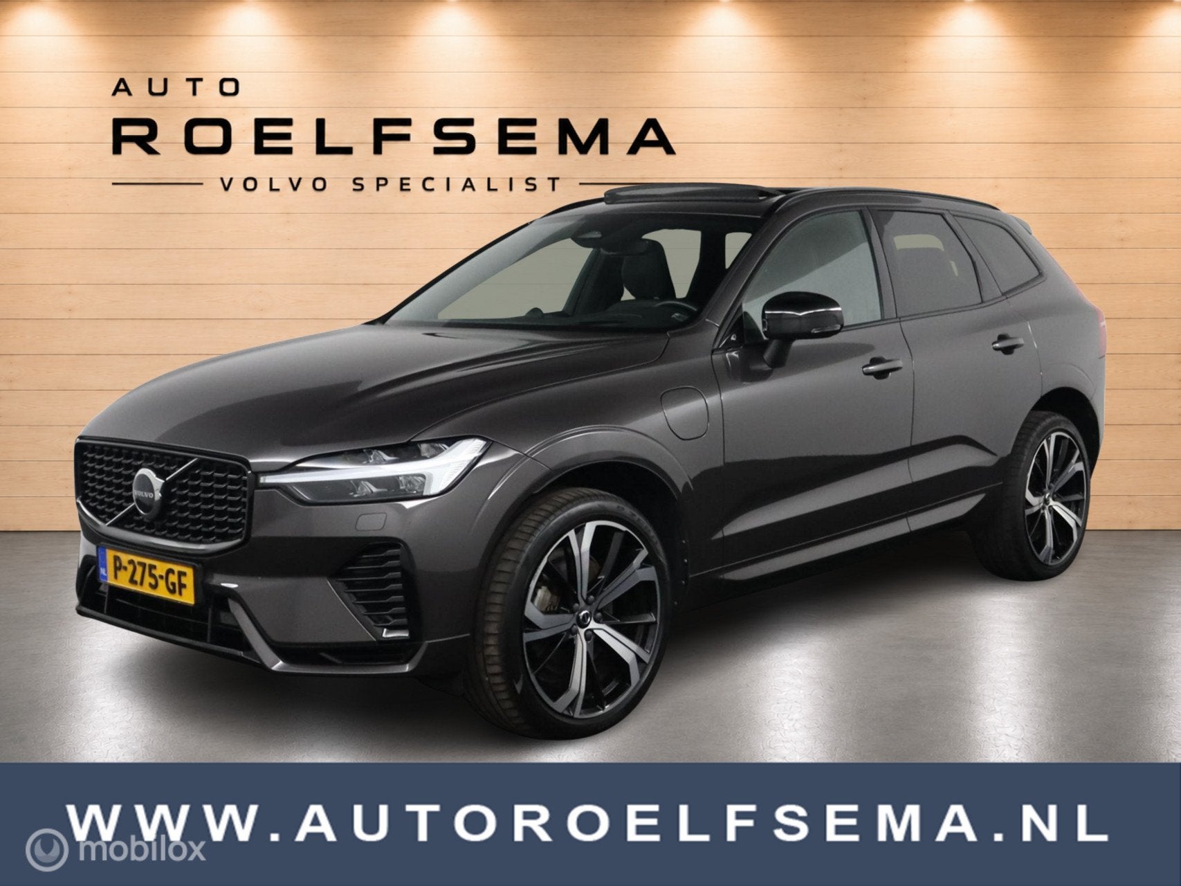 Volvo XC60 2.0 T8 Plug-in hybrid AWD R-Design | Luchtvering, Auto's, Volvo, Bedrijf, Te koop, XC60, 4x4, ABS, Adaptive Cruise Control