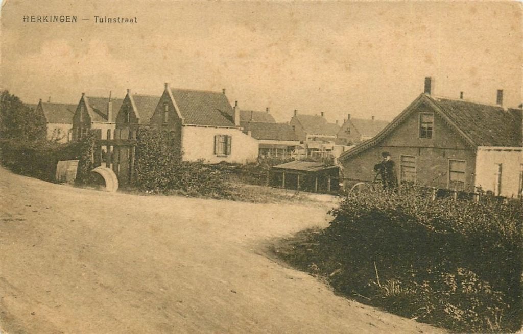 701-106-035 Herkingen Tuinstraat, Verzamelen, Verzenden, Voor 1920, Zuid-Holland