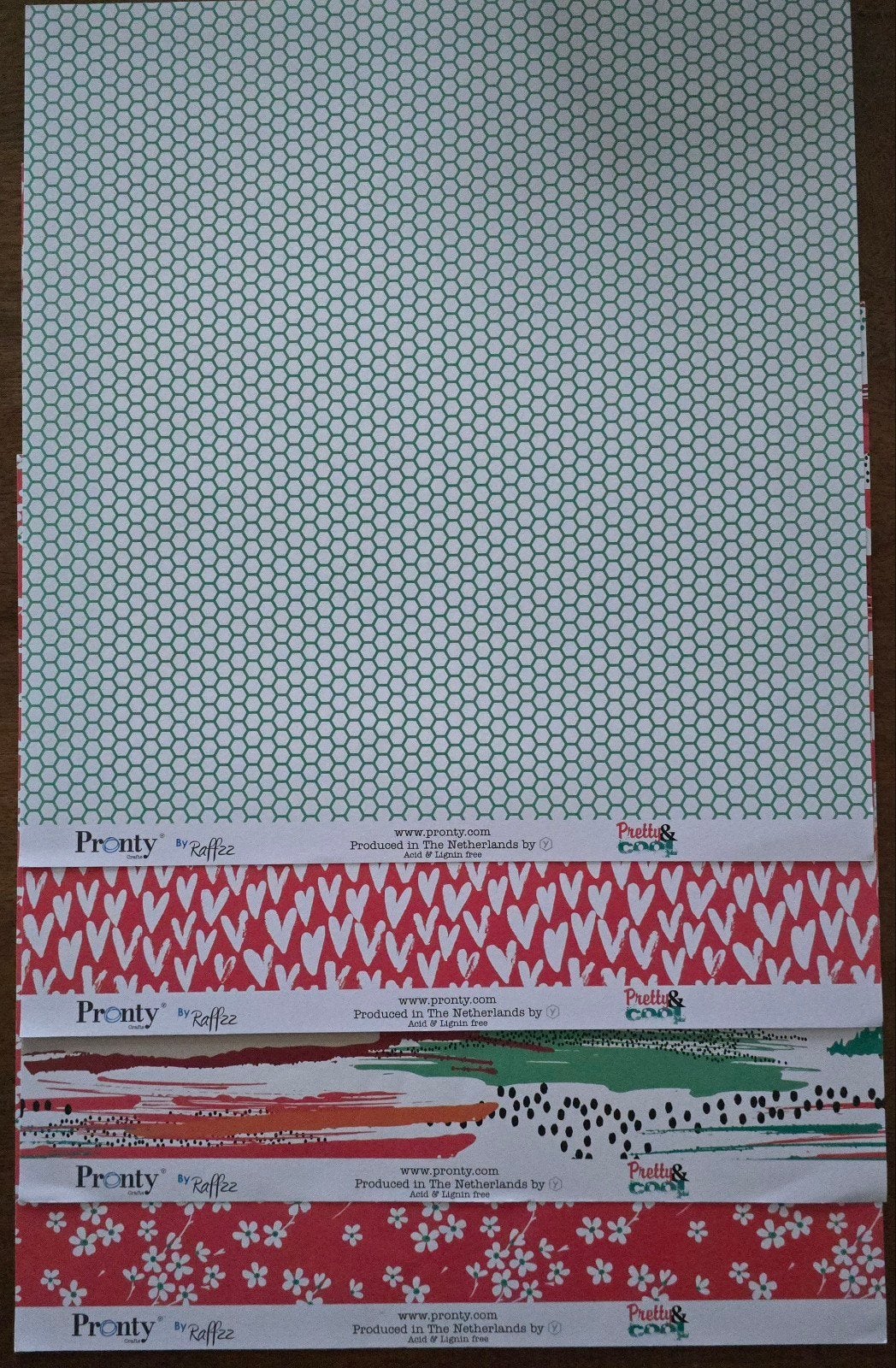 51 vellen scrappapier 30.5 x 30.5 cm, Hobby en Vrije tijd, Ophalen of Verzenden, Nieuw, Papier of Karton