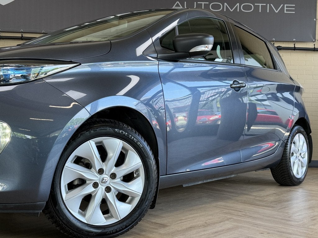 Renault ZOE R90 41 kWh (Huur Accu) Navigatie | Clima | 16" |, Auto's, Renault, Stof, Gebruikt, Zwart, Start-stop-systeem