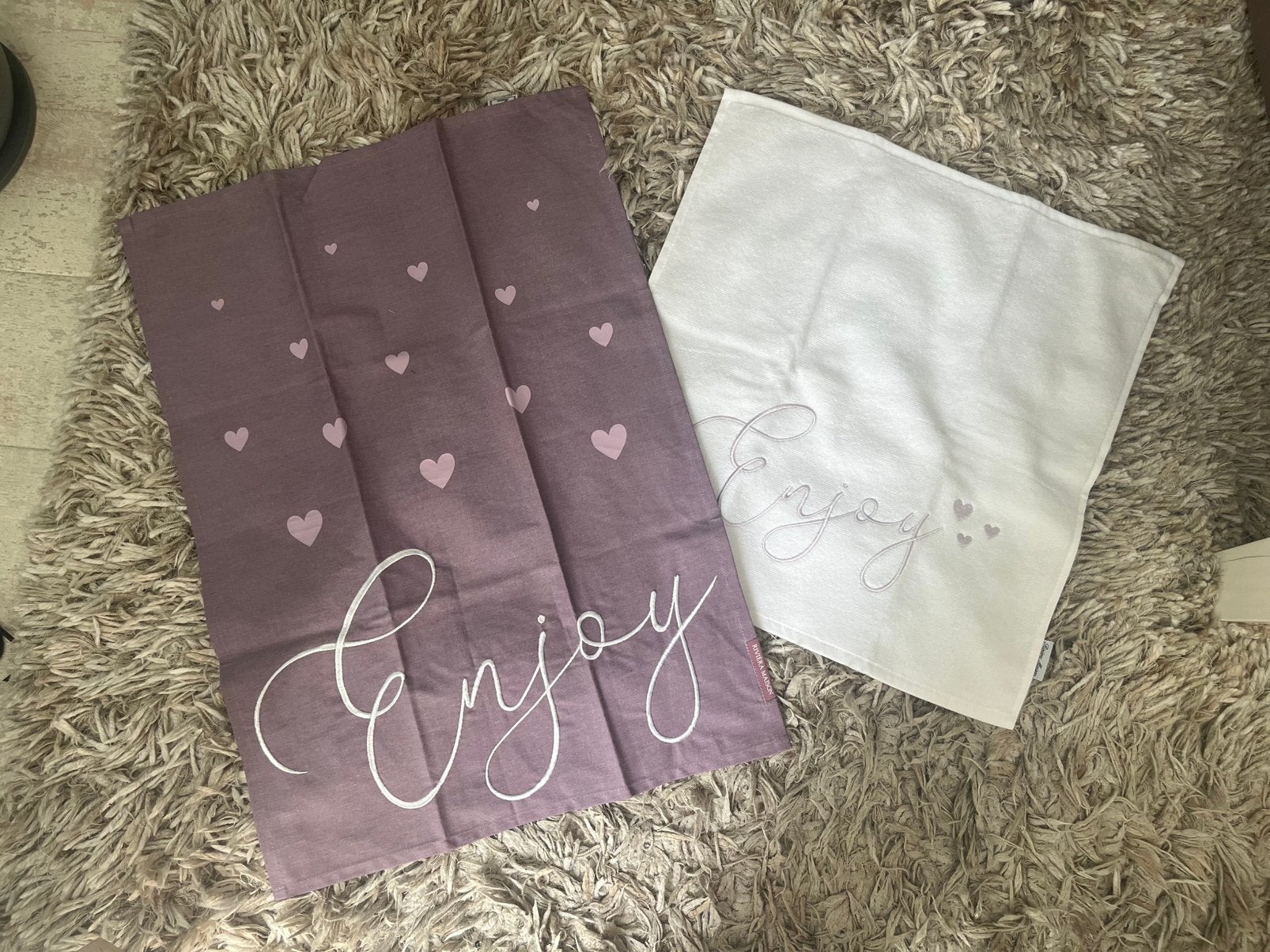 Te koop: Rivièra Maison hand- en theedoekset Enjoy/hartjes, Huis en Inrichting, Keuken | Textiel, Katoen, Paars, Nieuw, Riviera Maison