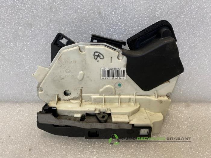 Deurslot Mechaniek 4Deurs links-achter van een Volkswagen Po, Gebruikt, -, Volkswagen, -