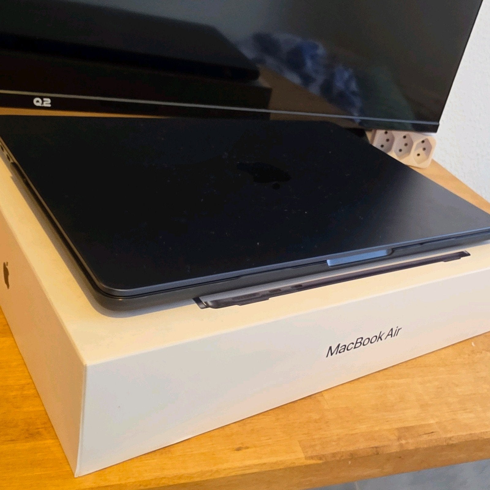 MacBook Air M2 2022 - 16GB RAM, 92% batterij, Qwerty, 13 inch, Ophalen of Verzenden, Zo goed als nieuw
