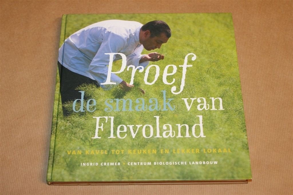Proef de Smaak Flevoland — Lokaal Koken & Streekproducten, Ophalen of Verzenden, Zo goed als nieuw, Italië