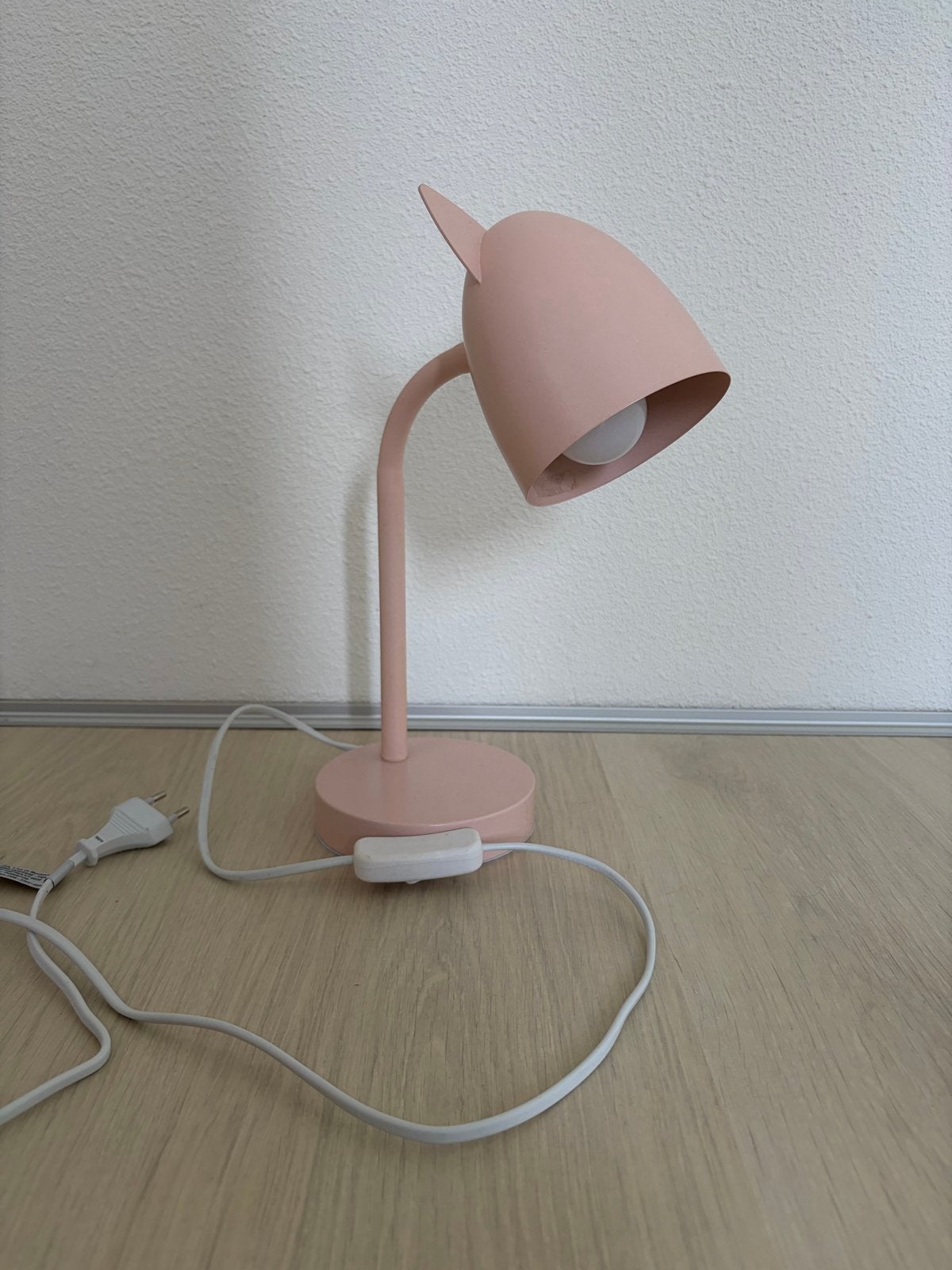 Roze tafellamp met kattenoren - E14 fitting, Met schakelaar, Kinderlamp, E14 (klein), Ophalen of Verzenden
