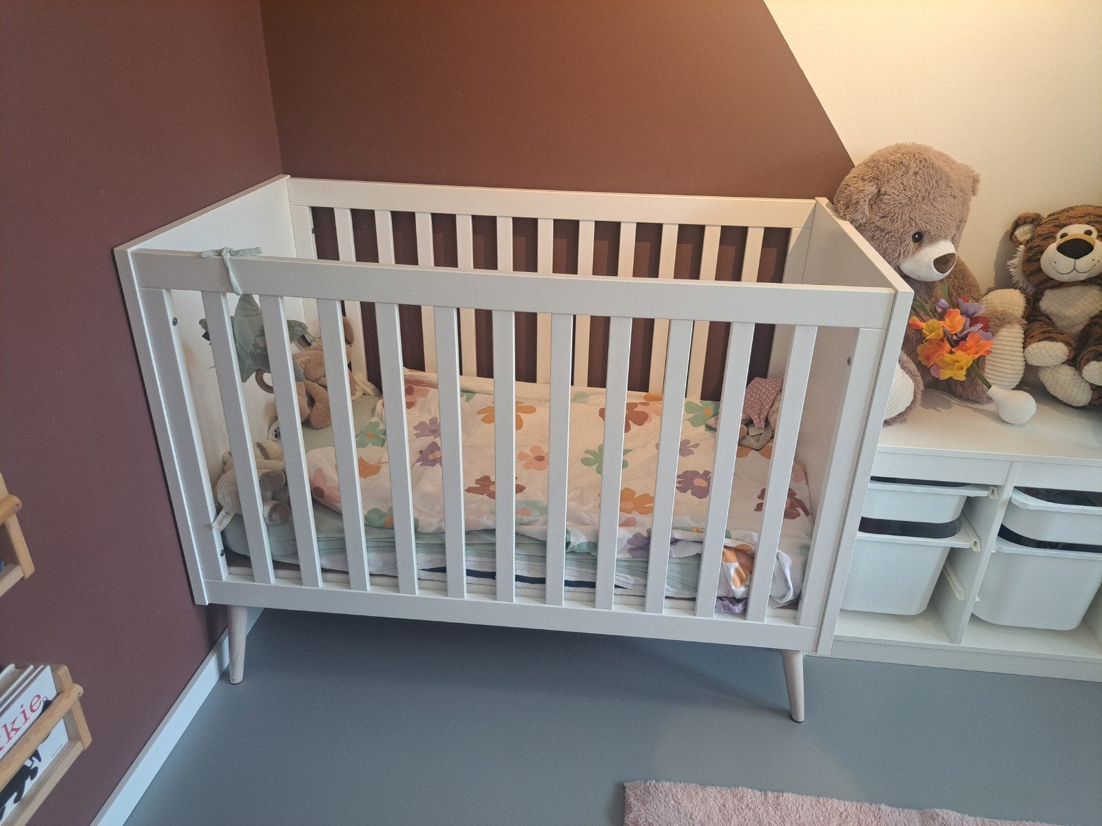 Ledikant van Kidsmill incl matras en beschermdek, Ophalen, Zo goed als nieuw, Ledikant