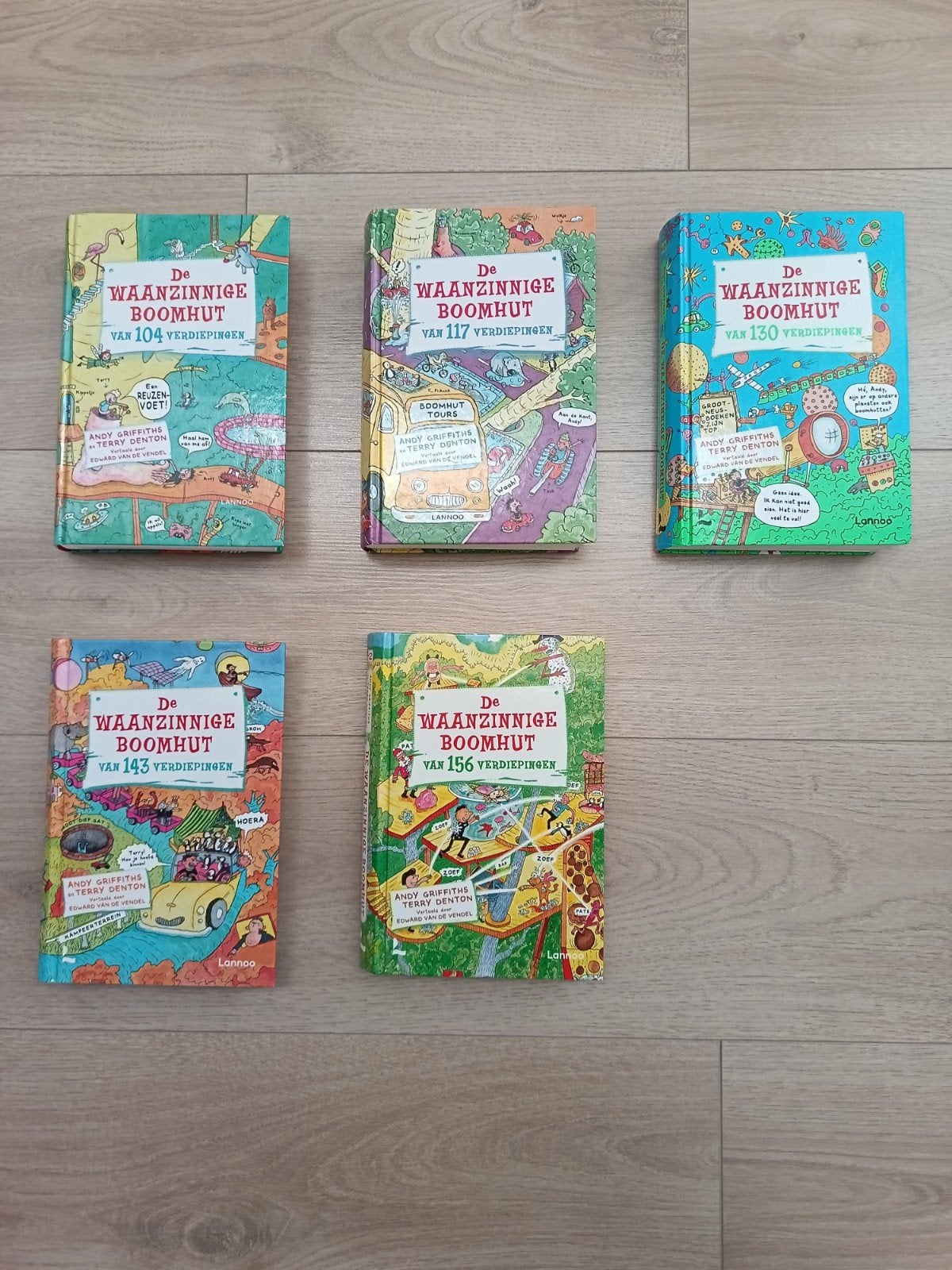 De Waanzinnige Boomhut serie - 5 boeken, Ophalen, Zo goed als nieuw, Andy Griffiths, Fictie algemeen