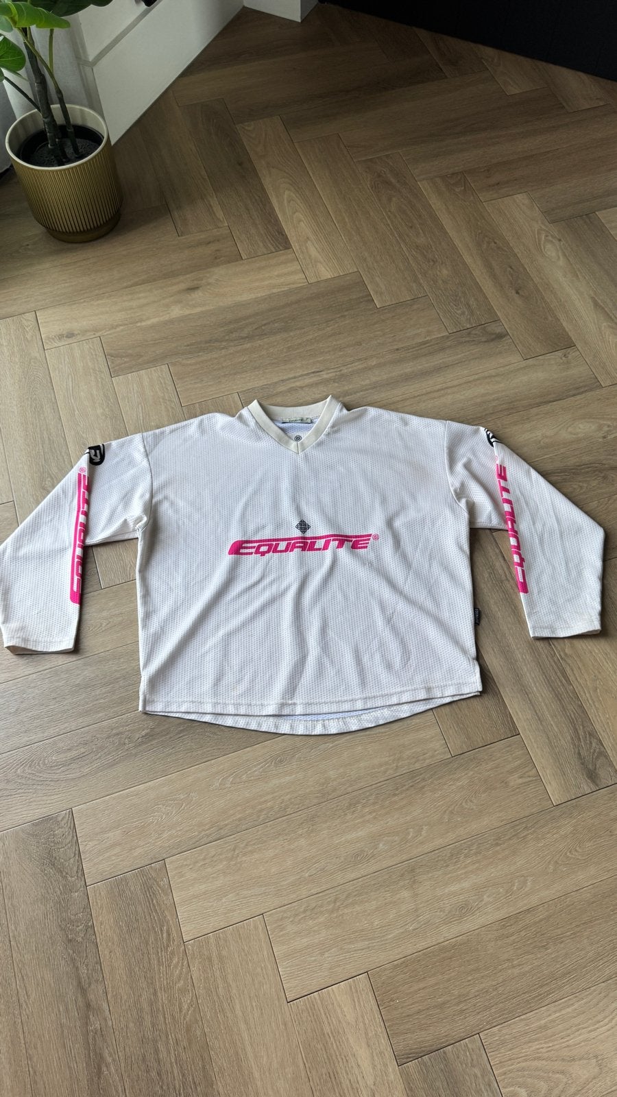 EQUALITÉ Lange Mouwen Shirt Wit/Roze - Maat XS, Kleding | Heren, Ophalen of Verzenden, Zo goed als nieuw, Maat 46 (S) of kleiner