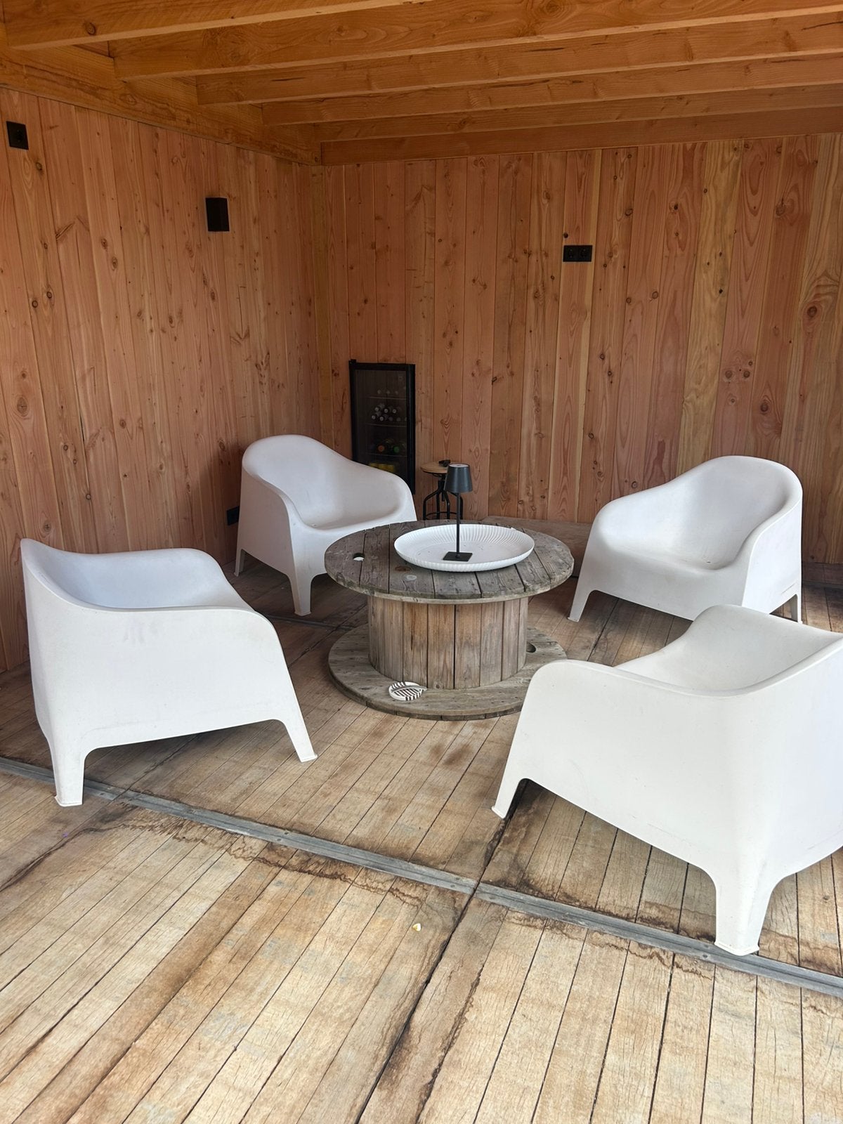 Ikea stoelen  met tafel, Ophalen, Zo goed als nieuw, Kunststof, Stapelbaar