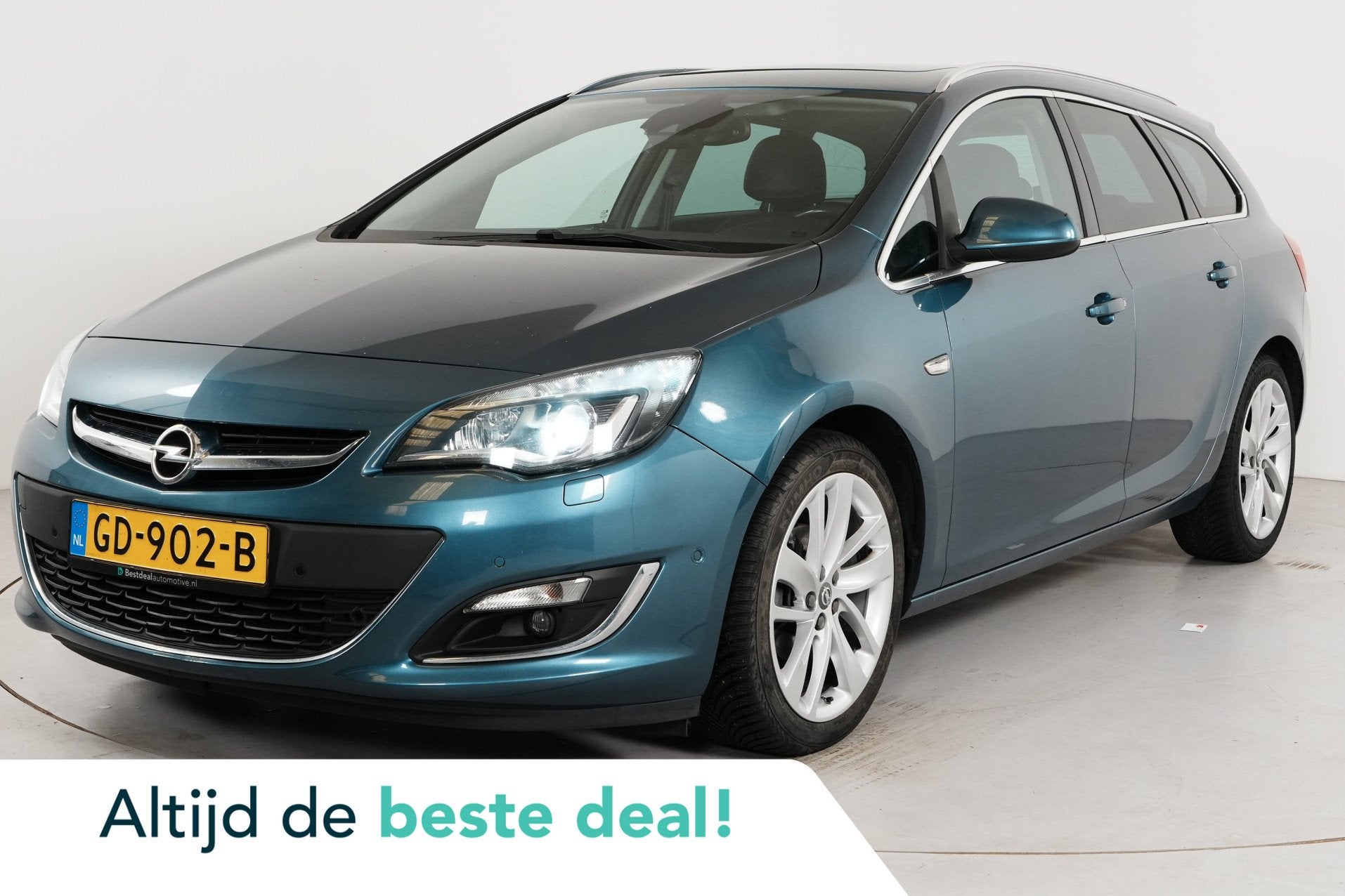 Opel Astra Sports Tourer 1.4 Turbo Sport + | Trekhaak | Pano, Auto's, 15 km/l, Gebruikt, Euro 6, 4 cilinders