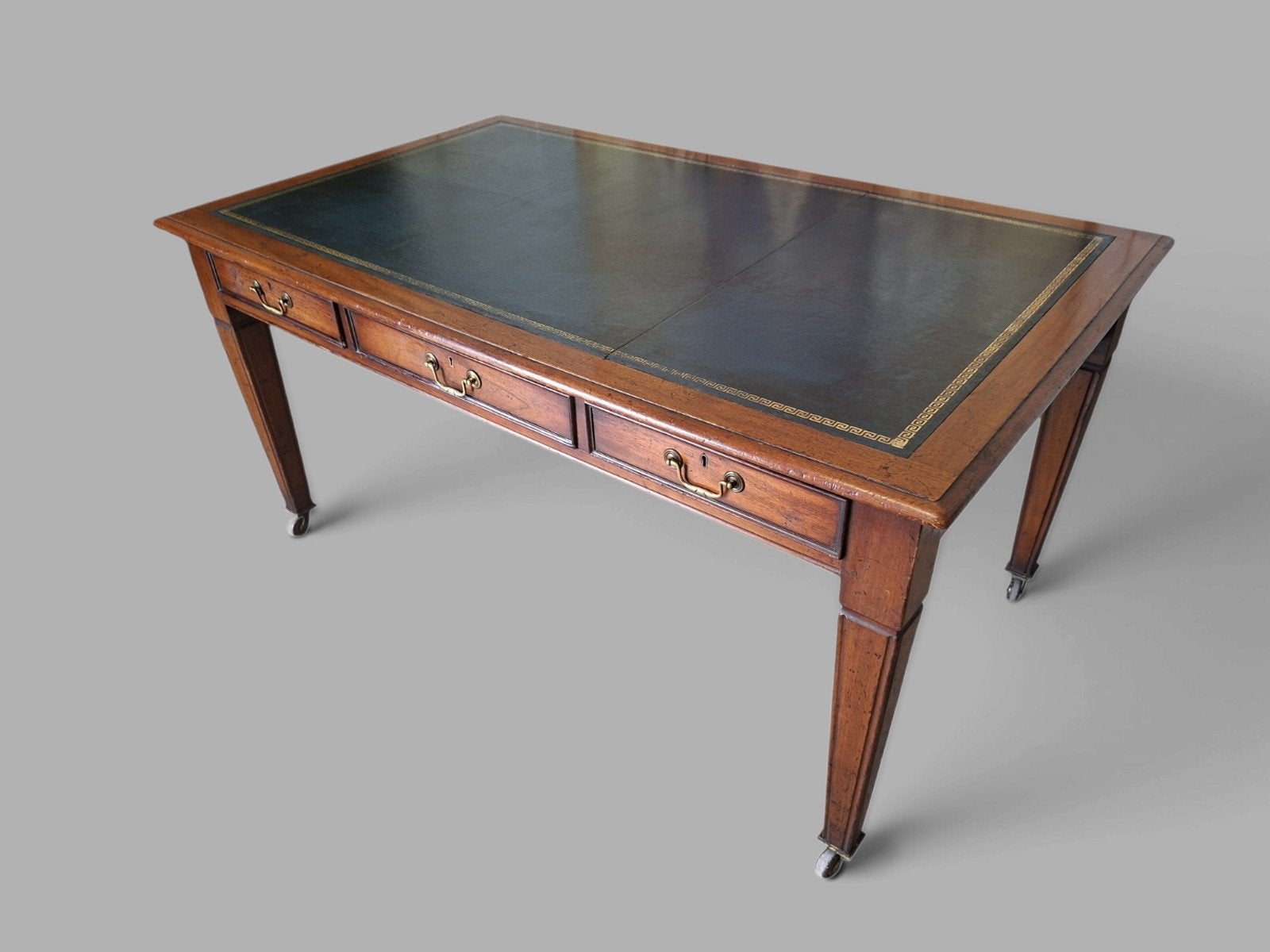Klassiek Engelse schrijftafel, bureau desk met ingelegd leer, Antiek en Kunst, Ophalen of Verzenden