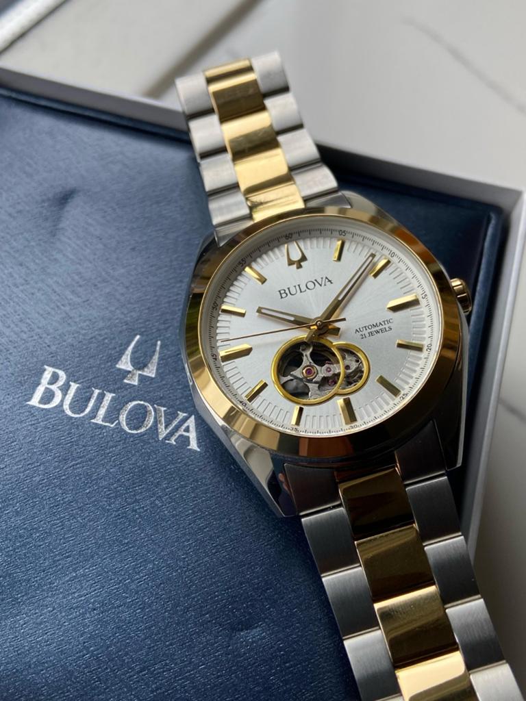 Bulova Surveyor 98A284 Two tone, Staal, Polshorloge, Bulova, 1960 of later