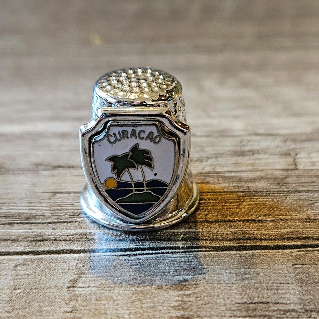 Vingerhoedjes verzamelen  - Curaçao  - vingerhoed, Ophalen of Verzenden, Zo goed als nieuw, Overige materialen, Buitenland