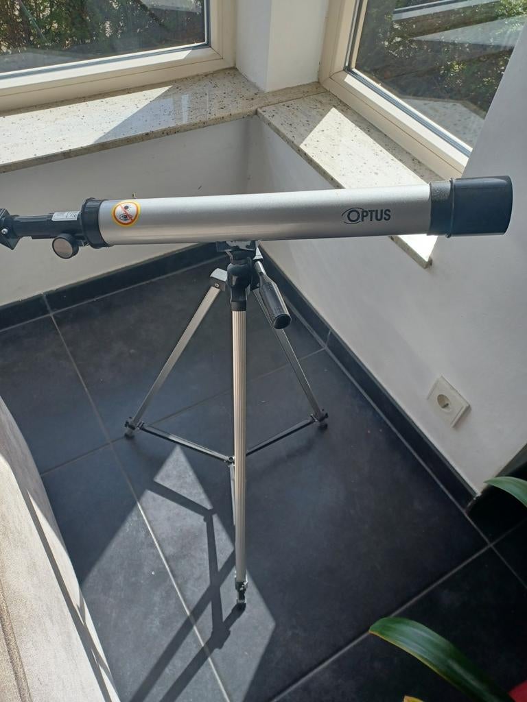 Optus telescoop met statief, Audio, Tv en Foto, Optische apparatuur | Telescopen, Ophalen of Verzenden