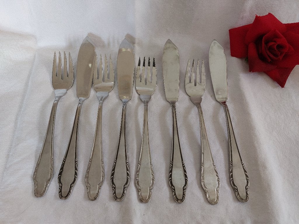 SOLA model nr. 980 | diverse losse bestekdelen, Verzenden