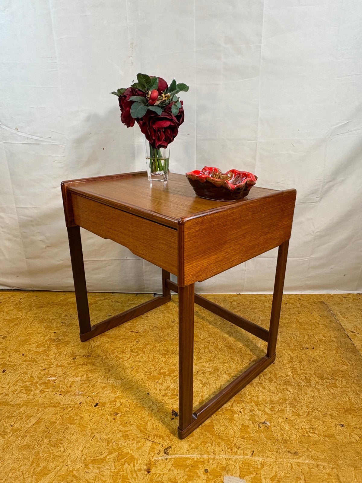 Gratis verzending!VintageTeakbijzetLampentafelMidCentury1960, 45 tot 60 cm, Minder dan 55 cm, Gebruikt, GPlan