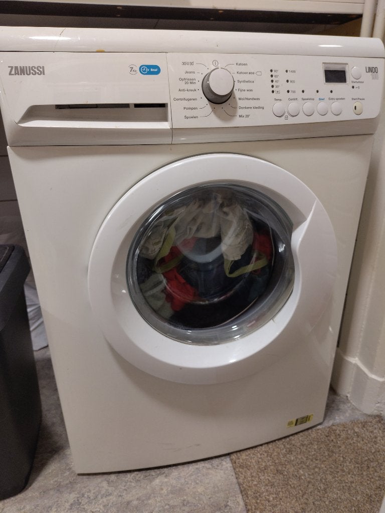 GRATIS wasmachine Zanussi, Ophalen, Gebruikt, Voorlader, 85 tot 90 cm
