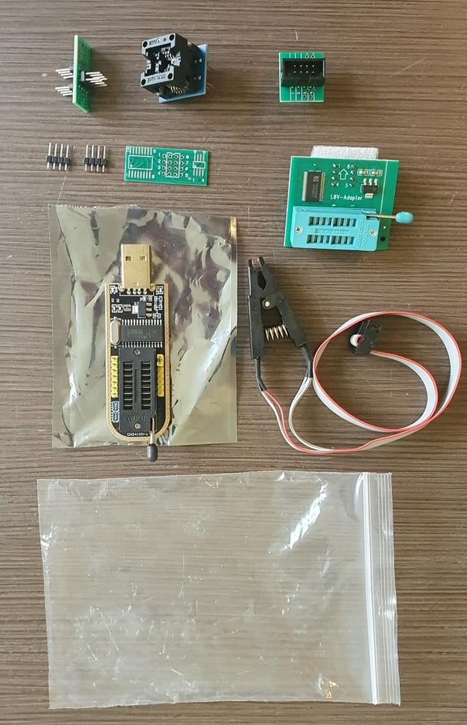 CH341A Programmer - Eindhoven, Hobby en Vrije tijd, Elektronica-componenten, Ophalen of Verzenden, Zo goed als nieuw