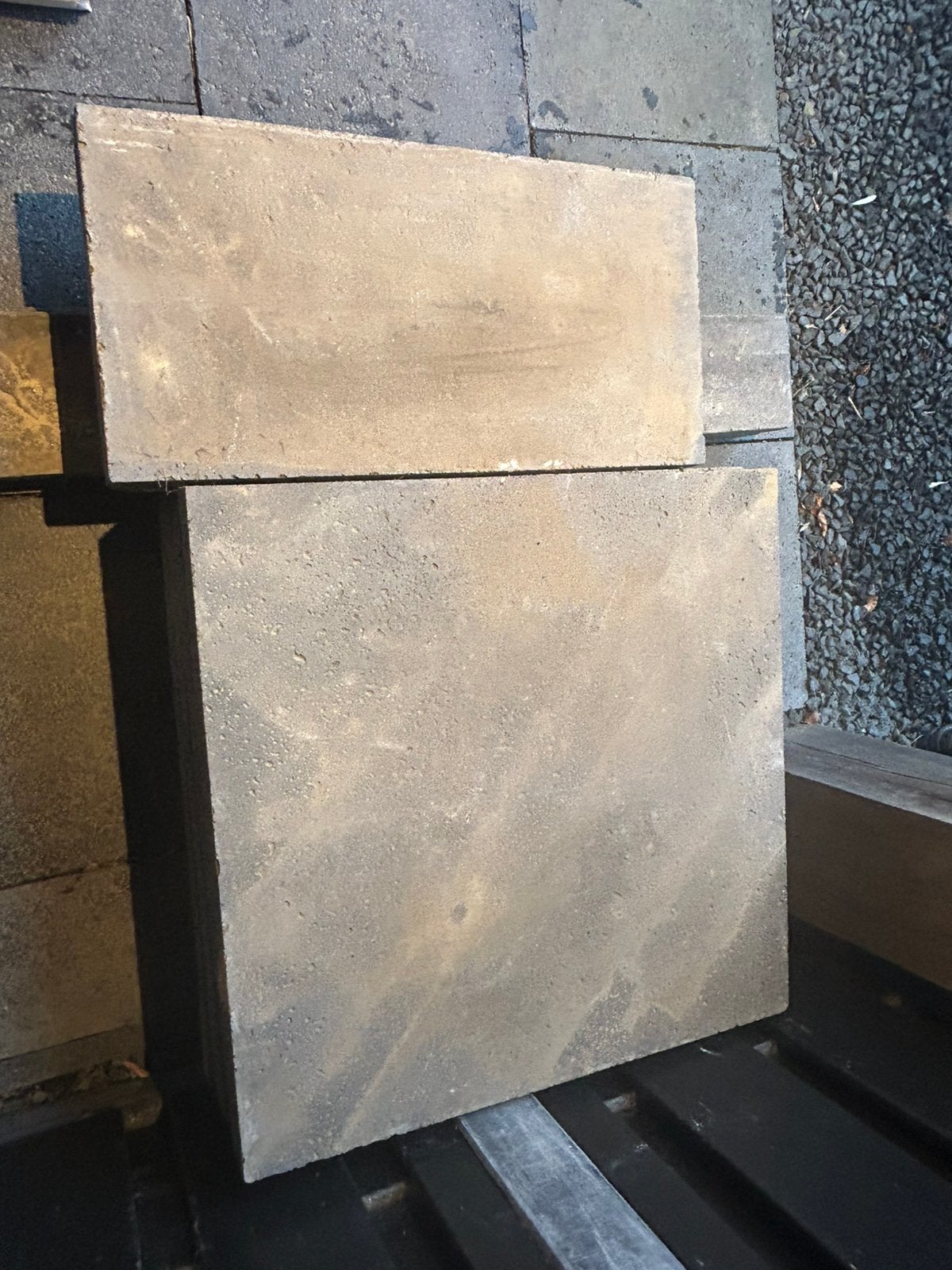 Schellevis tegels, Ophalen, Beton, Terrastegels