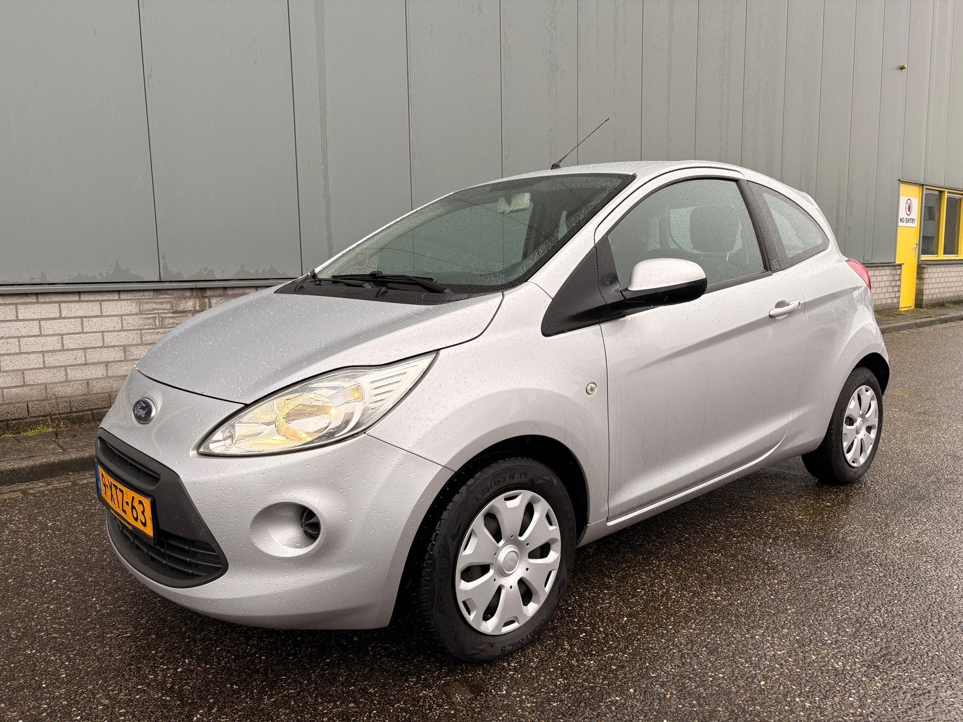 Ford Ka 1.2 Style AIRCO, Auto's, Voorwielaandrijving, Stof, Gebruikt, 4 cilinders