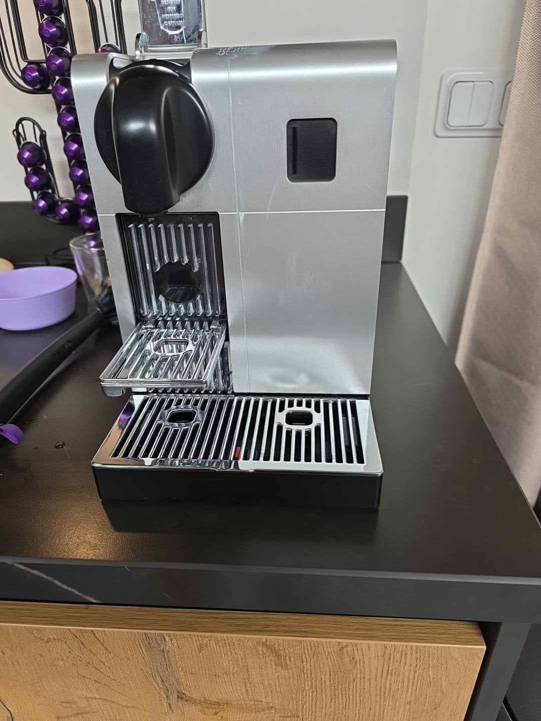 ***GRATIS*** Nespresso De'Longhi Latiisima Pro
