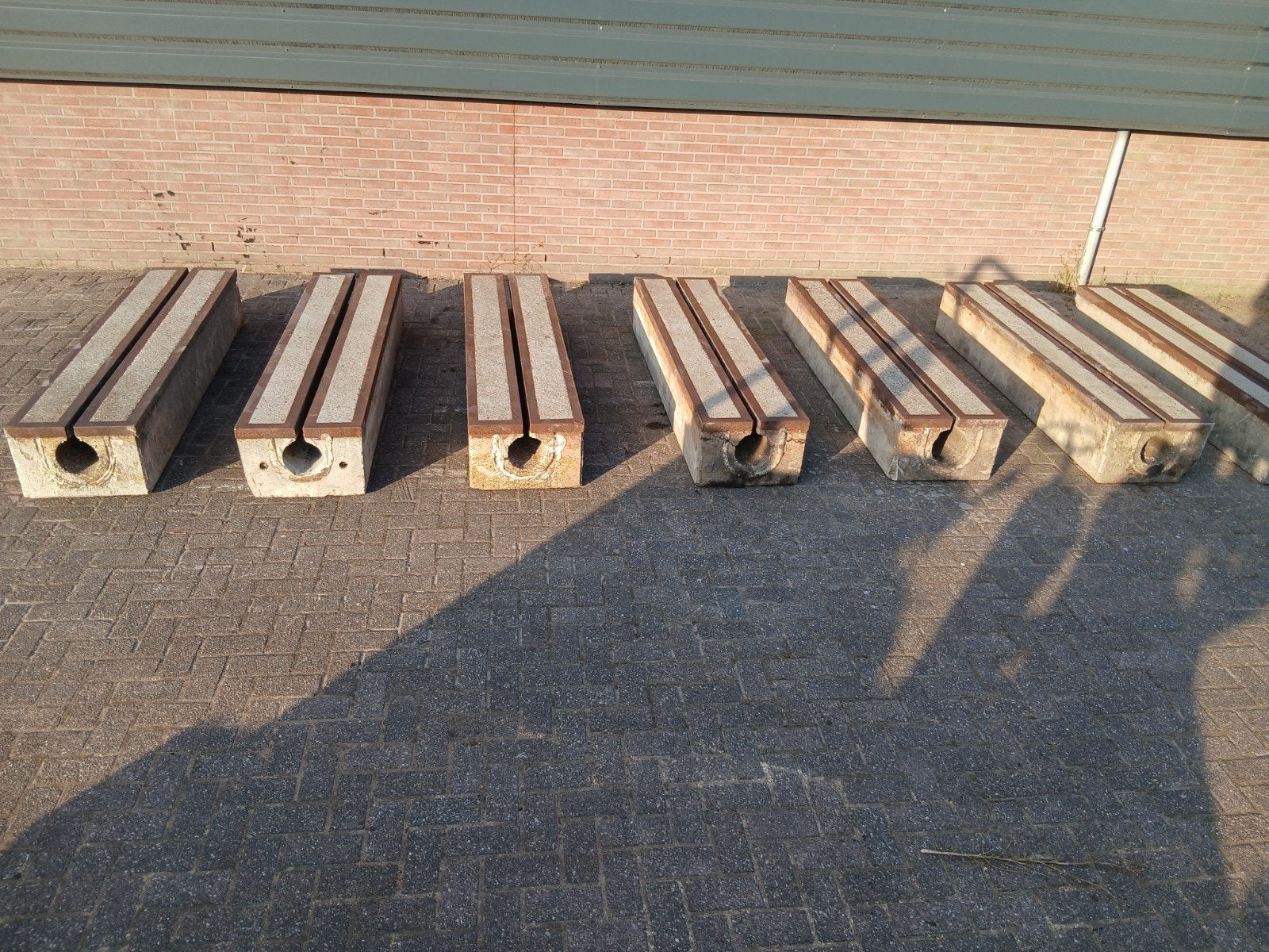 Stelcon plaat 2m x 50cm x 34cm met diameter 16, Doe-het-zelf en Verbouw, Ophalen, Gebruikt, Plank, Minder dan 200 cm
