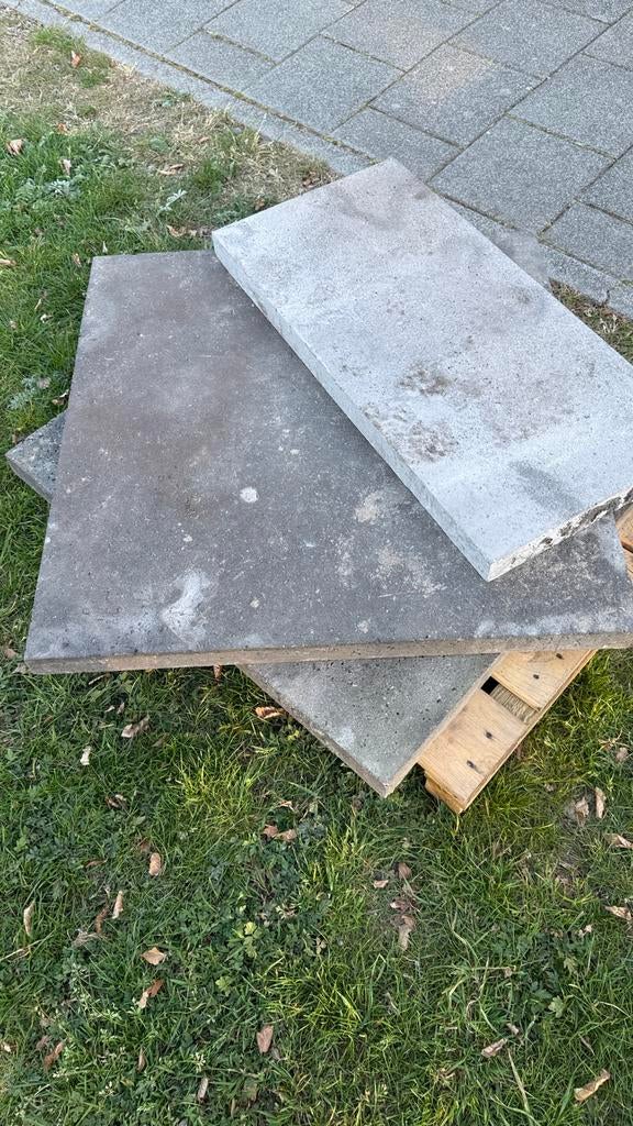 Gratis 2 (& 2 halve) Oud Hollandse Schellevis tegels 80x80, Doe-het-zelf en Verbouw, Tegels, Ophalen, Gebruikt, Minder dan 5 m²