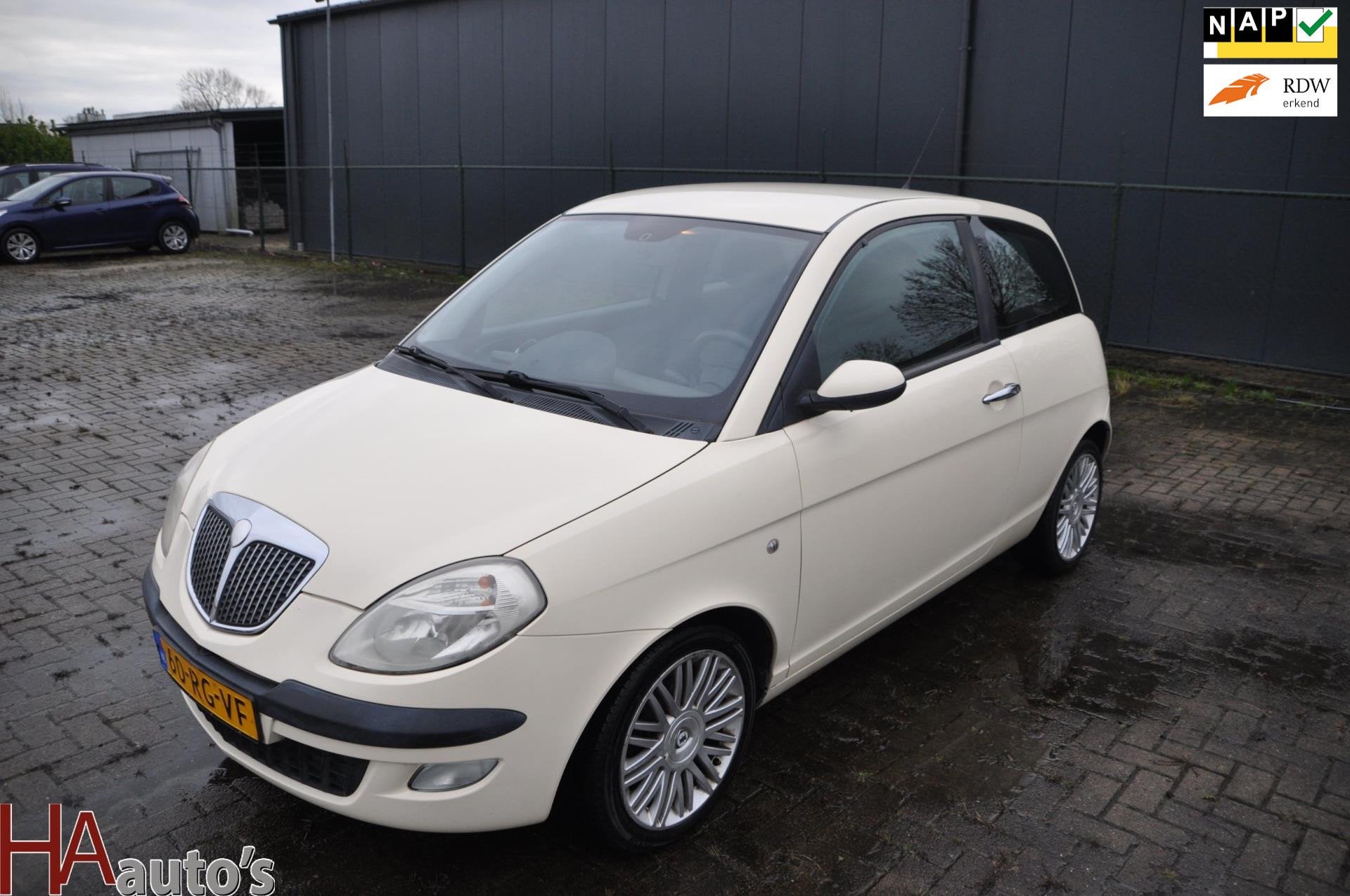 Lancia Ypsilon 1.2-16V Oro *AIRCO*, Voorwielaandrijving, Gebruikt, 4 cilinders, 400 kg