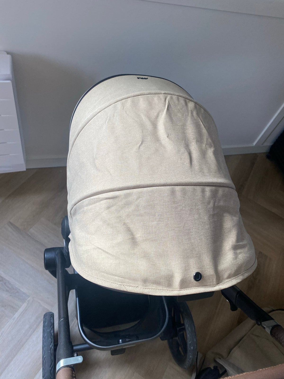 Foto 8 van Joolz Day+ Combiwagen met Reiswieg - Beige, Gebruikt