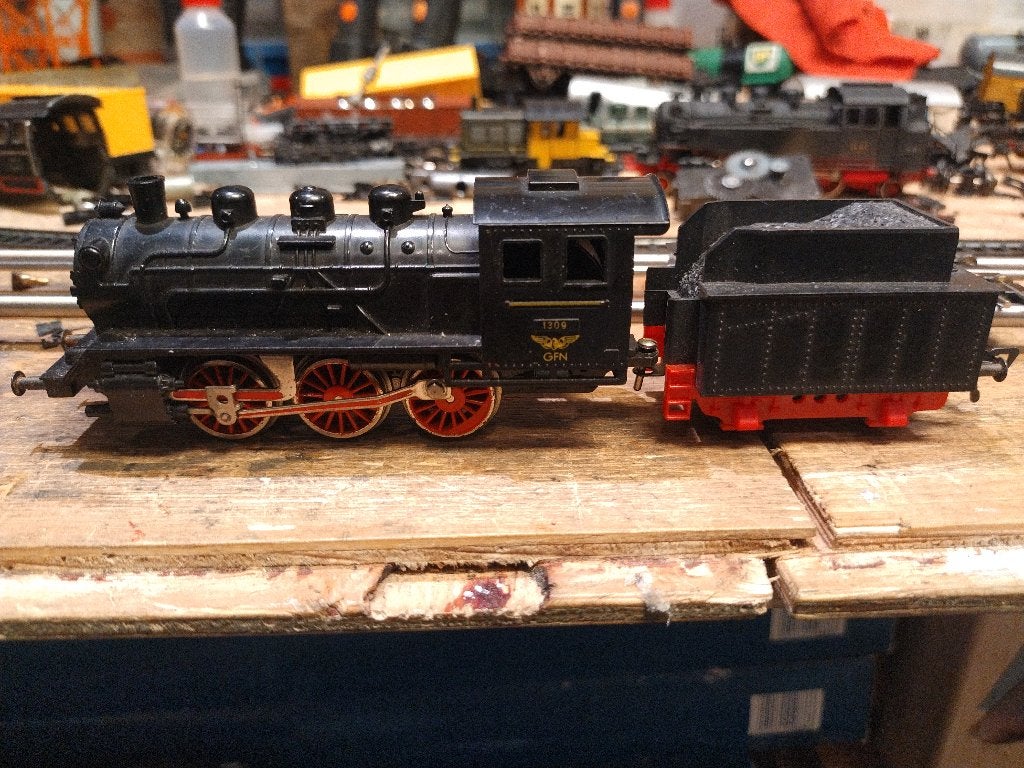 Fleischmann locomotief met tender, Gebruikt, Fleischmann, Ophalen of Verzenden, Analoog