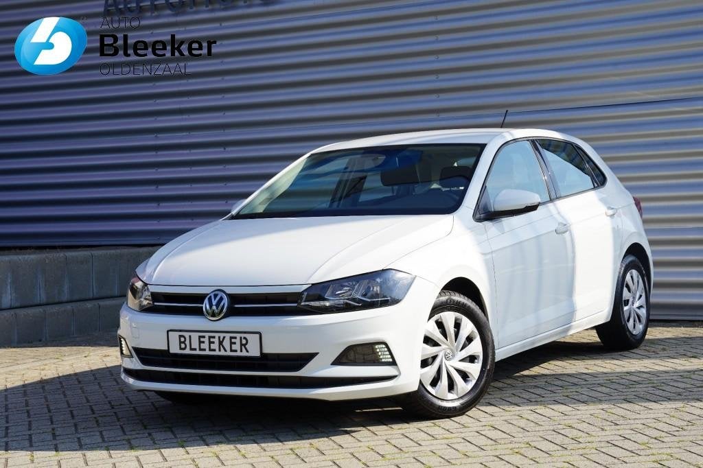 Volkswagen POLO 1.0 MPI 65PK Comfortline Airco Cruise BT USB, Gebruikt, Met garantie (alle), Wit, Handgeschakeld