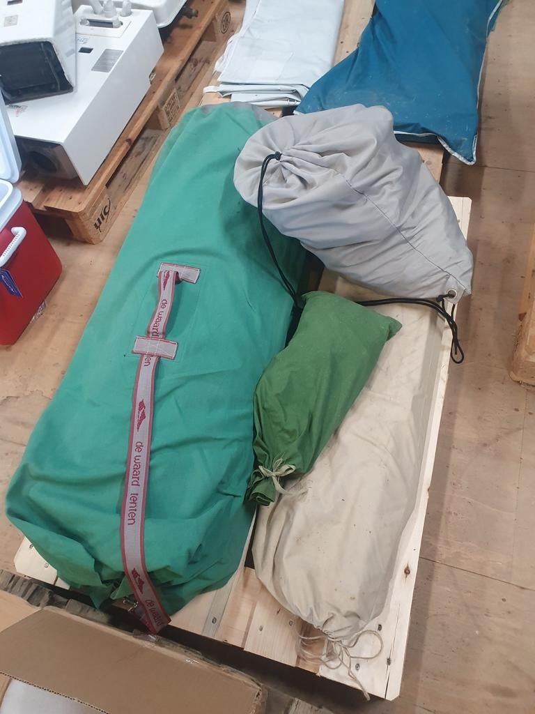 De Waard tenten - Diverse tentonderdelen en accessoires, Ophalen of Verzenden, Gebruikt