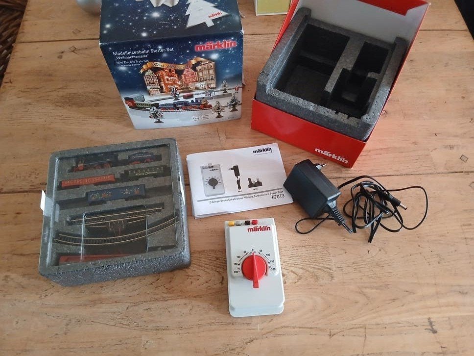 Märklin Mini Treinset "Kersteditie" - Art.Nr. 81845, Hobby en Vrije tijd, Wisselstroom, Treinset, Ophalen of Verzenden, Zo goed als nieuw