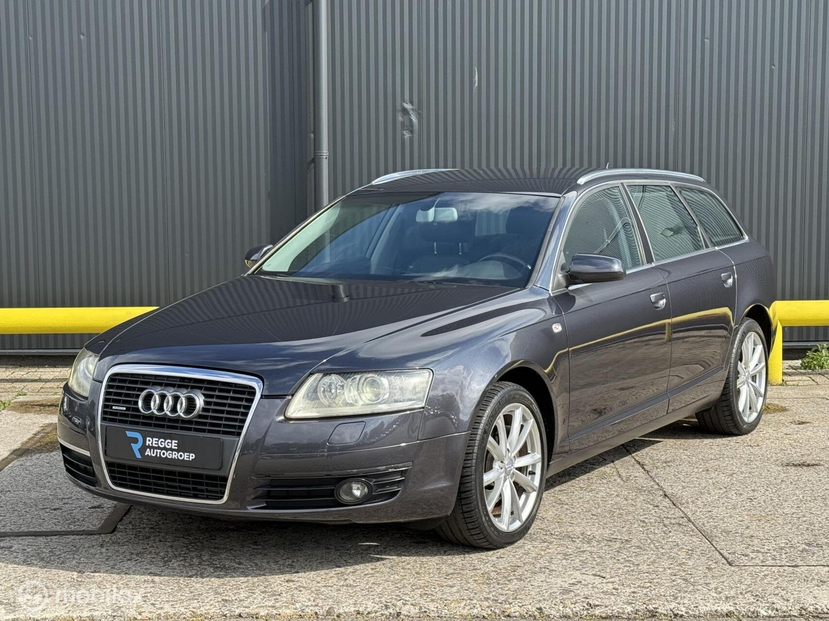 Audi A6 Avant 3.2 FSI quattro Pro Line LEES TEKST!, Auto's, Audi, Automaat, Gebruikt, Leder, 6 cilinders