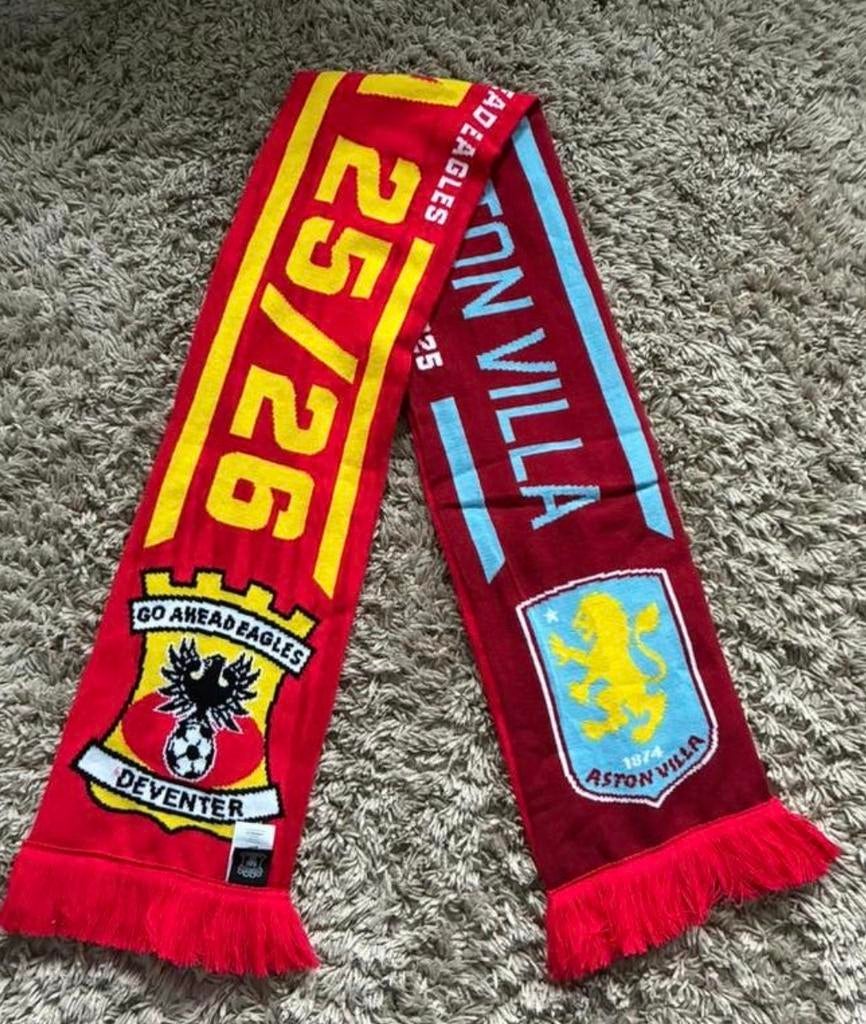 Officiële Go Ahead Eagles Aston Villa sjaal 23 oktober 2025, Ophalen of Verzenden, Nieuw, Clubaccessoires