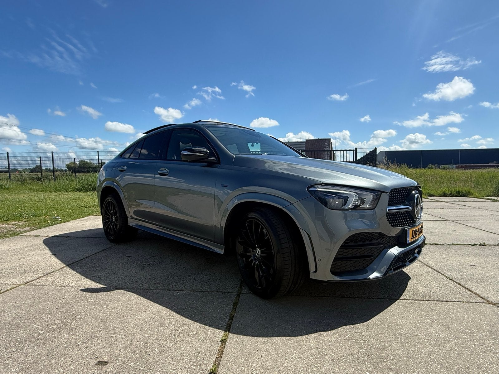 Mercedes-Benz GLE Coupé 350 AMG de 4MATIC 320pk 9G-TRONIC, Auto's, Mercedes-Benz, Parkeerassistent, 194 pk, 4 cilinders, Plug-in hybride