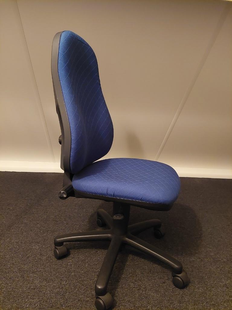 Bureaustoel in hoogte verstelbaar, Ophalen, Gebruikt, Blauw, Bureaustoel