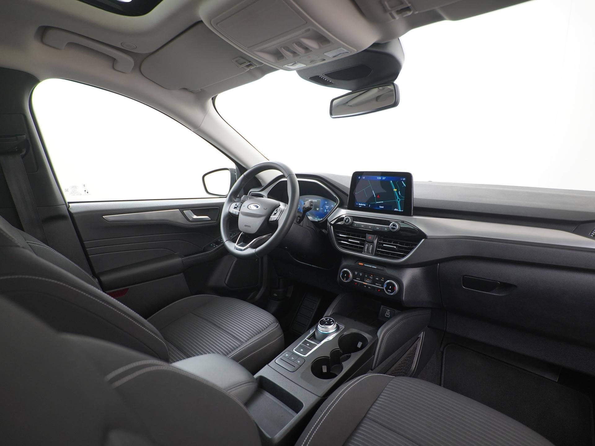 Ford Kuga 2.5 PHEV Titanium | Panoramadak | Zondag Open!, Auto's, Gebruikt, Euro 6, 4 cilinders, Zwart