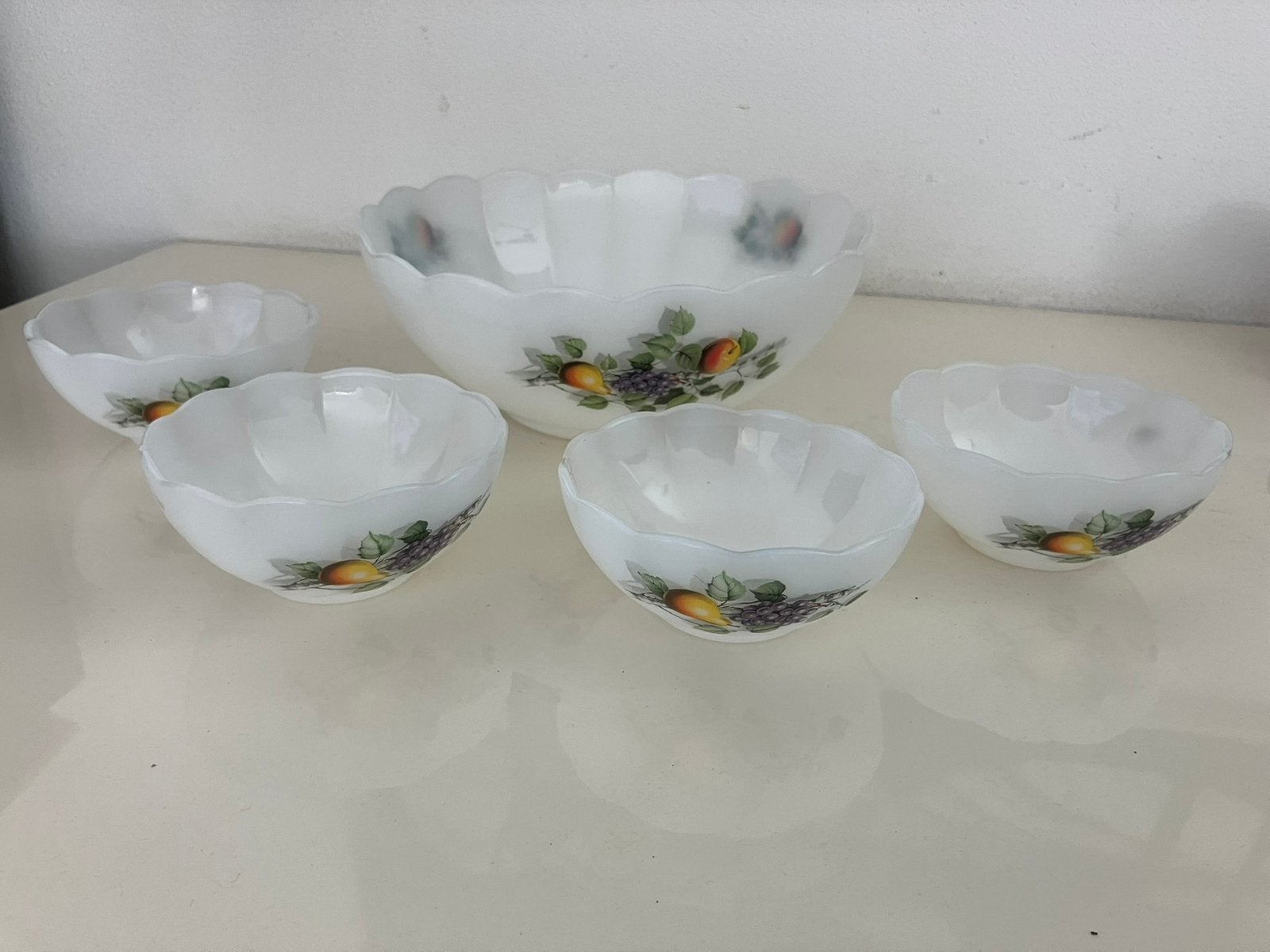 Arcopal retro melkglas set kom druif Fruits de France, Ophalen of Verzenden, Zo goed als nieuw, Glas, Overige stijlen