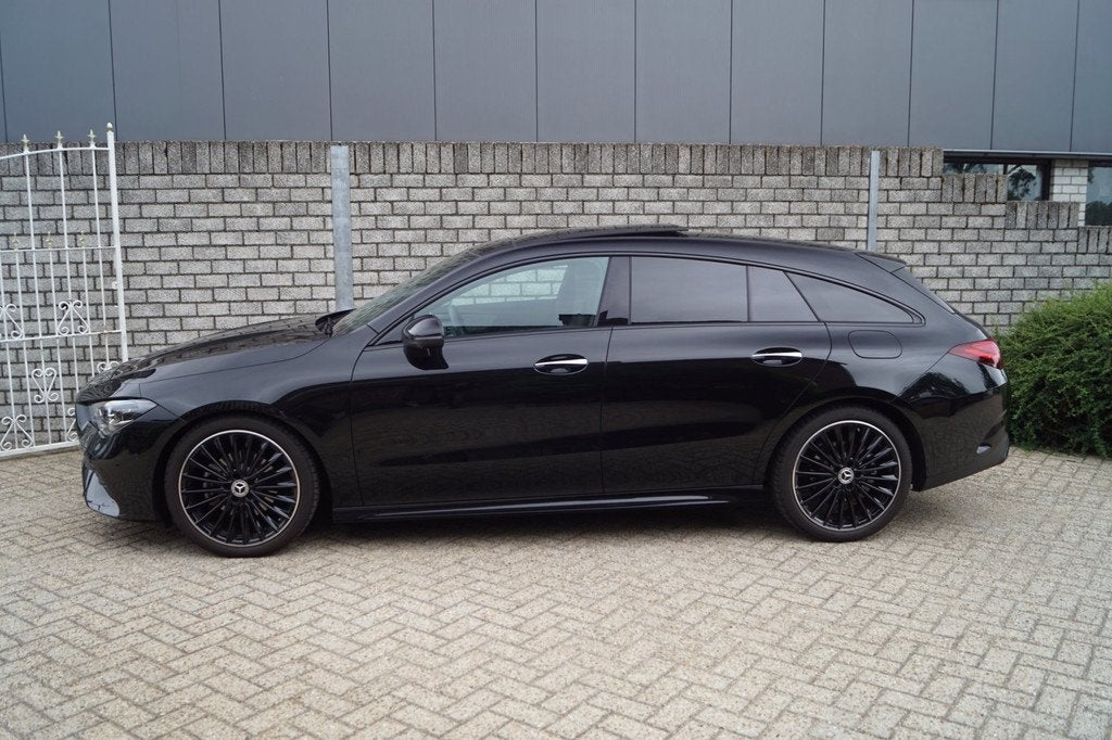 Mercedes-Benz CLA-klasse Shooting Brake 180 Business Solutio, Auto's, Mercedes-Benz, CLA, 136 pk, Gebruikt, 4 cilinders