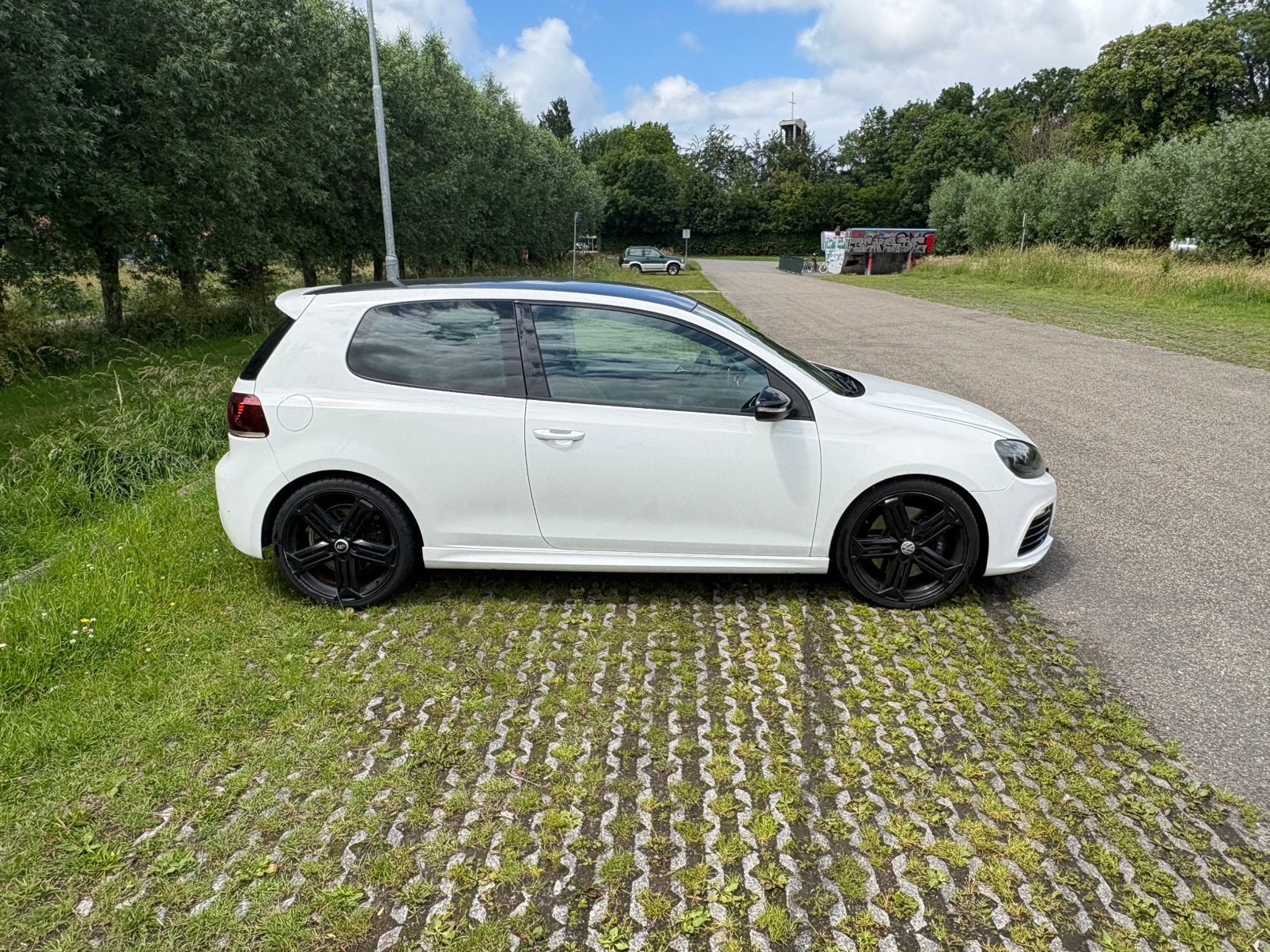 Volkswagen Golf R 2.0TSI 199KW 4-M 5DR 6-DSG 2011 Wit, 1441 kg, Zwart, 1984 cc, Wit