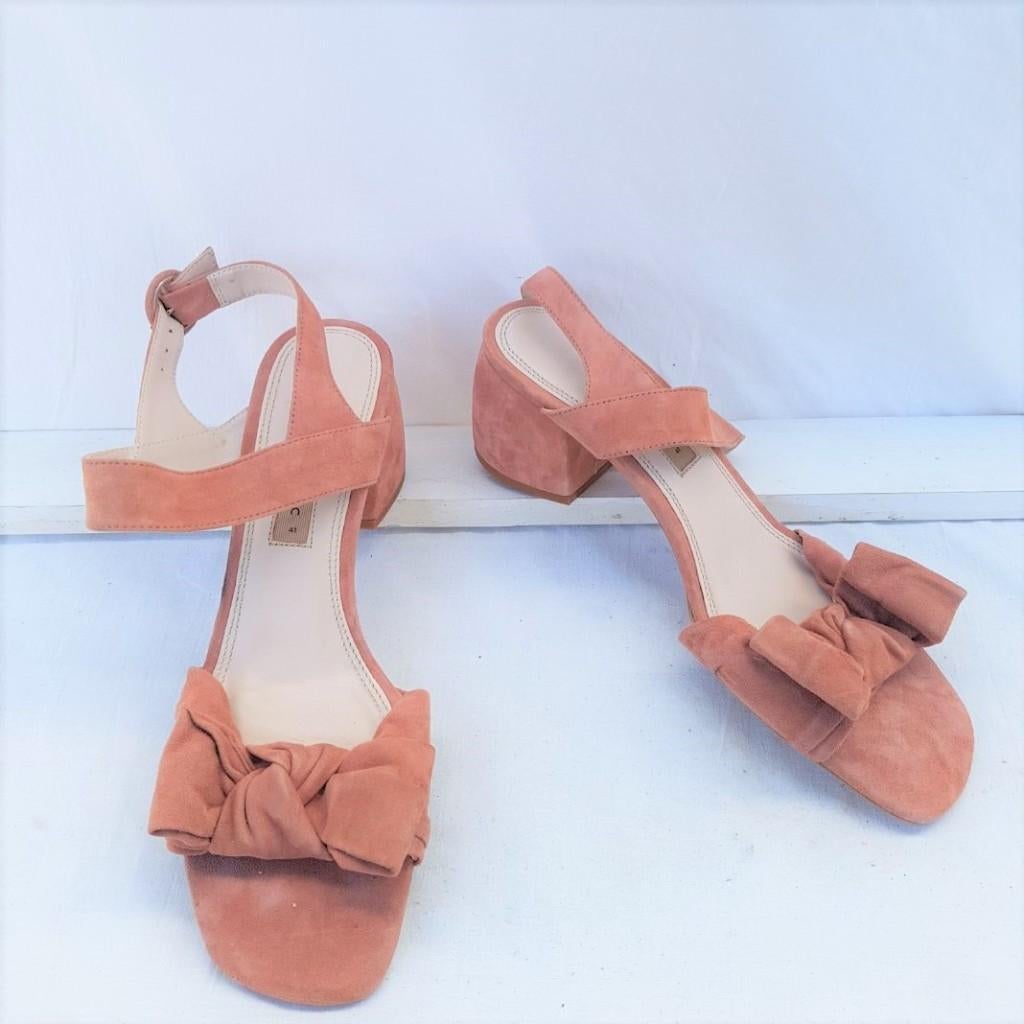 Mooie sandalen met hak. Mt 41 Merk Zara Basic, Kleding | Dames, ., Zo goed als nieuw, ., Roze