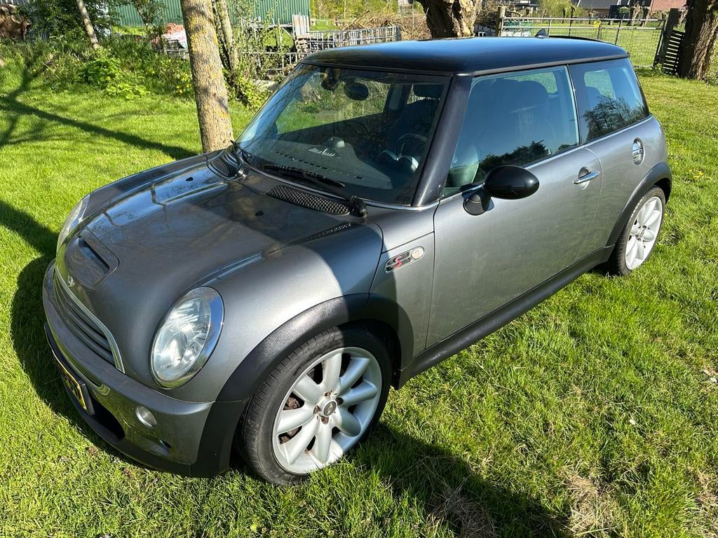 Mini 1.6 16V Cooper S 2003 Grijs, Auto's, Mini, Voorwielaandrijving, Zwart, 4 cilinders, 4 stoelen