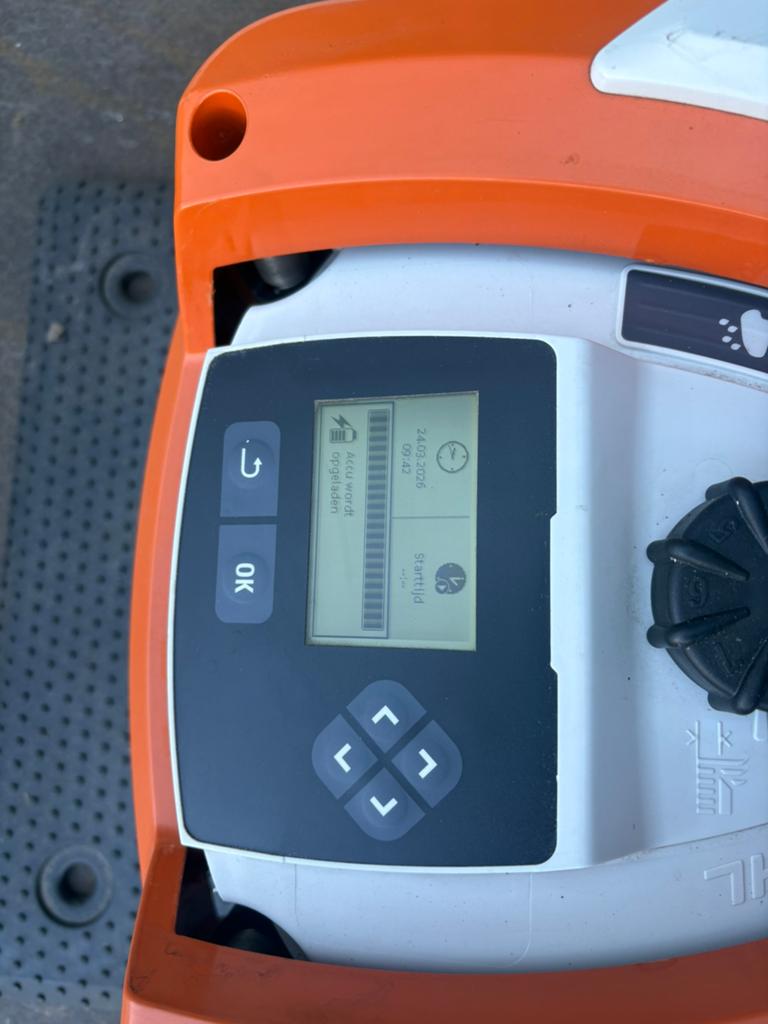 Stihl i mow Rmi 422.2, Ophalen, K, Zo goed als nieuw, K